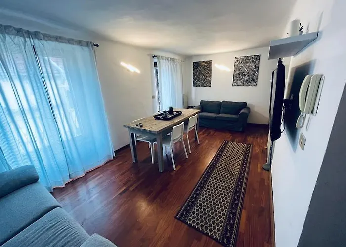 Apartman Attico Porta Nuova, Centro